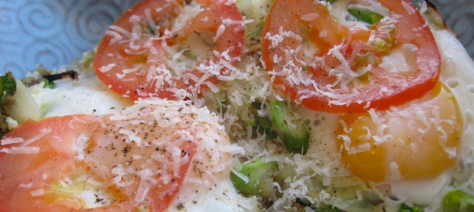 eggs asparagus and tomato brunch