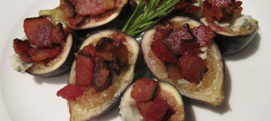 bacon and roquefort stuffed black mission figs