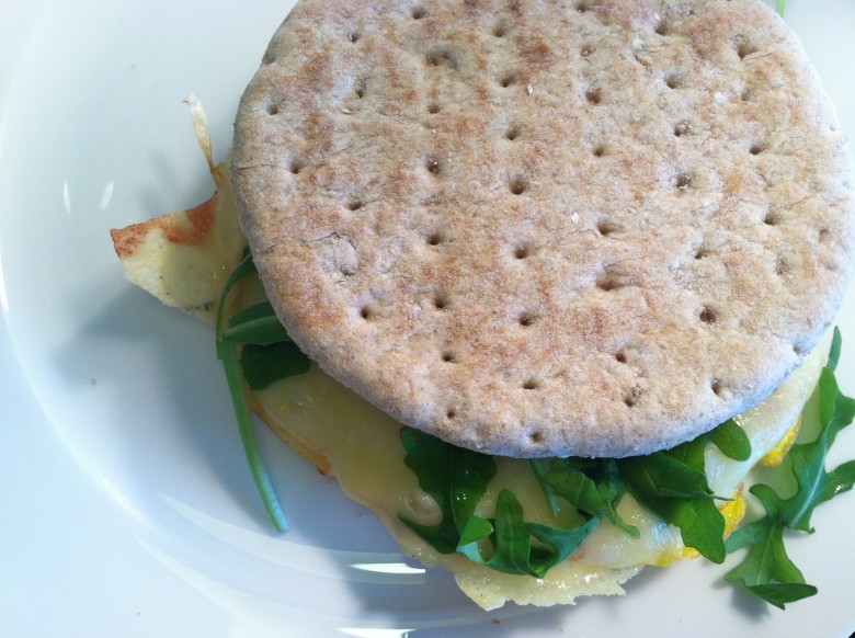 egg swiss and arugula breakfast sandwich